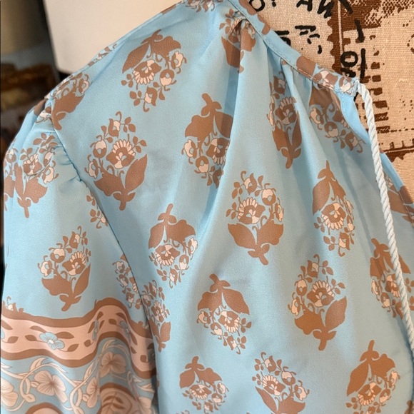 Boutique Blue and Cream Floral Print Bohemian Maxi Dress - Picture 4 of 12